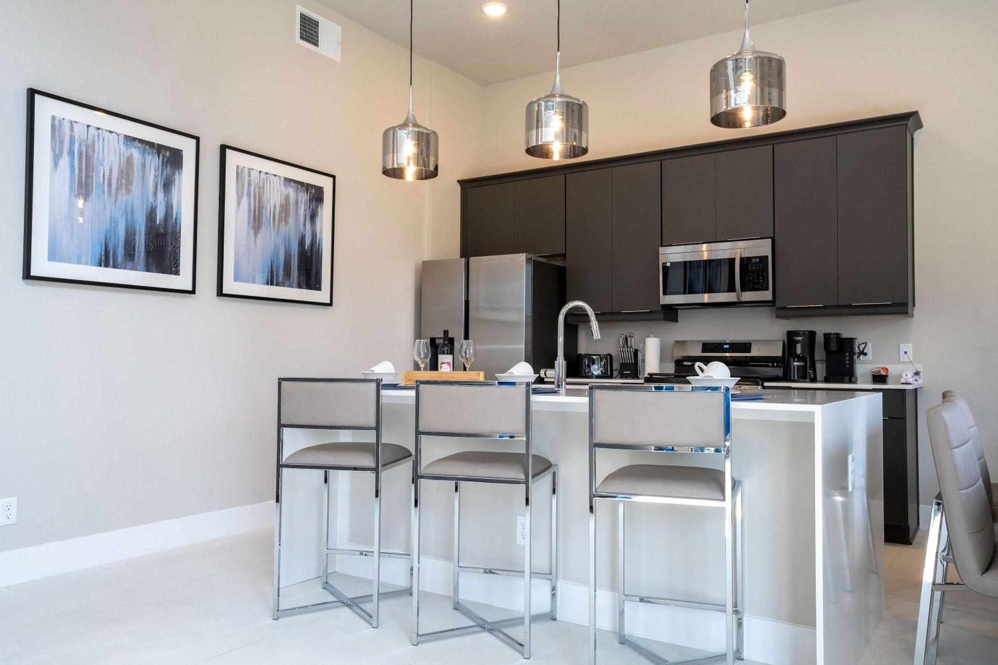 Modern 5br - Reunion - Pool Table Apartment